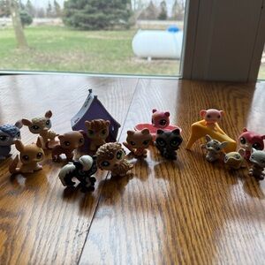 Vintage Littlest Pet Shop Bundle
